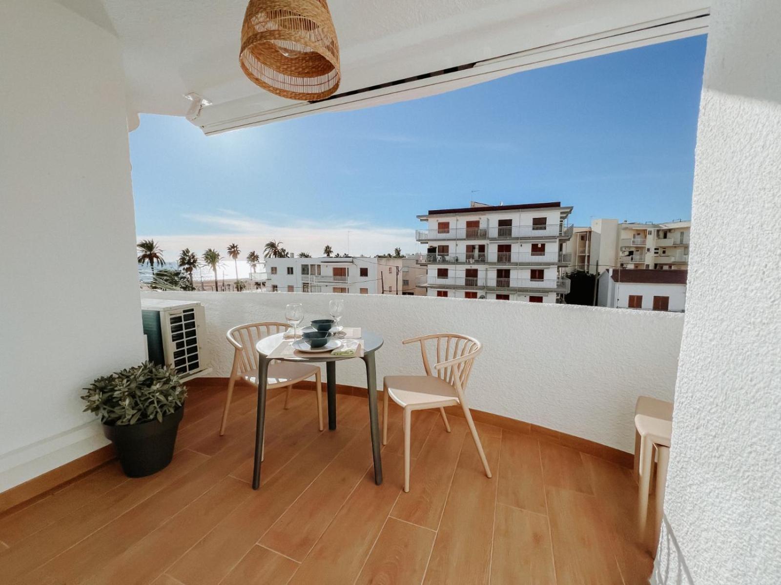 Femina Blue Lejlighed Cambrils Eksteriør billede