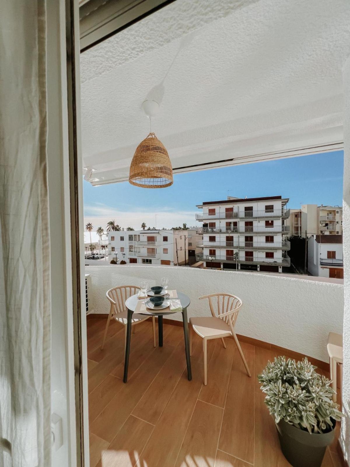 Femina Blue Lejlighed Cambrils Eksteriør billede